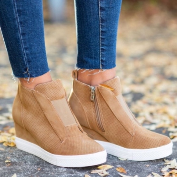 Tegan | Pinhole Wedge Sneakers | Camel - Picture 3 of 5